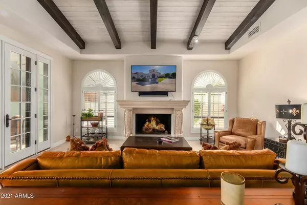 Paradise Valley, AZ 85253,6331 E VISTA Drive