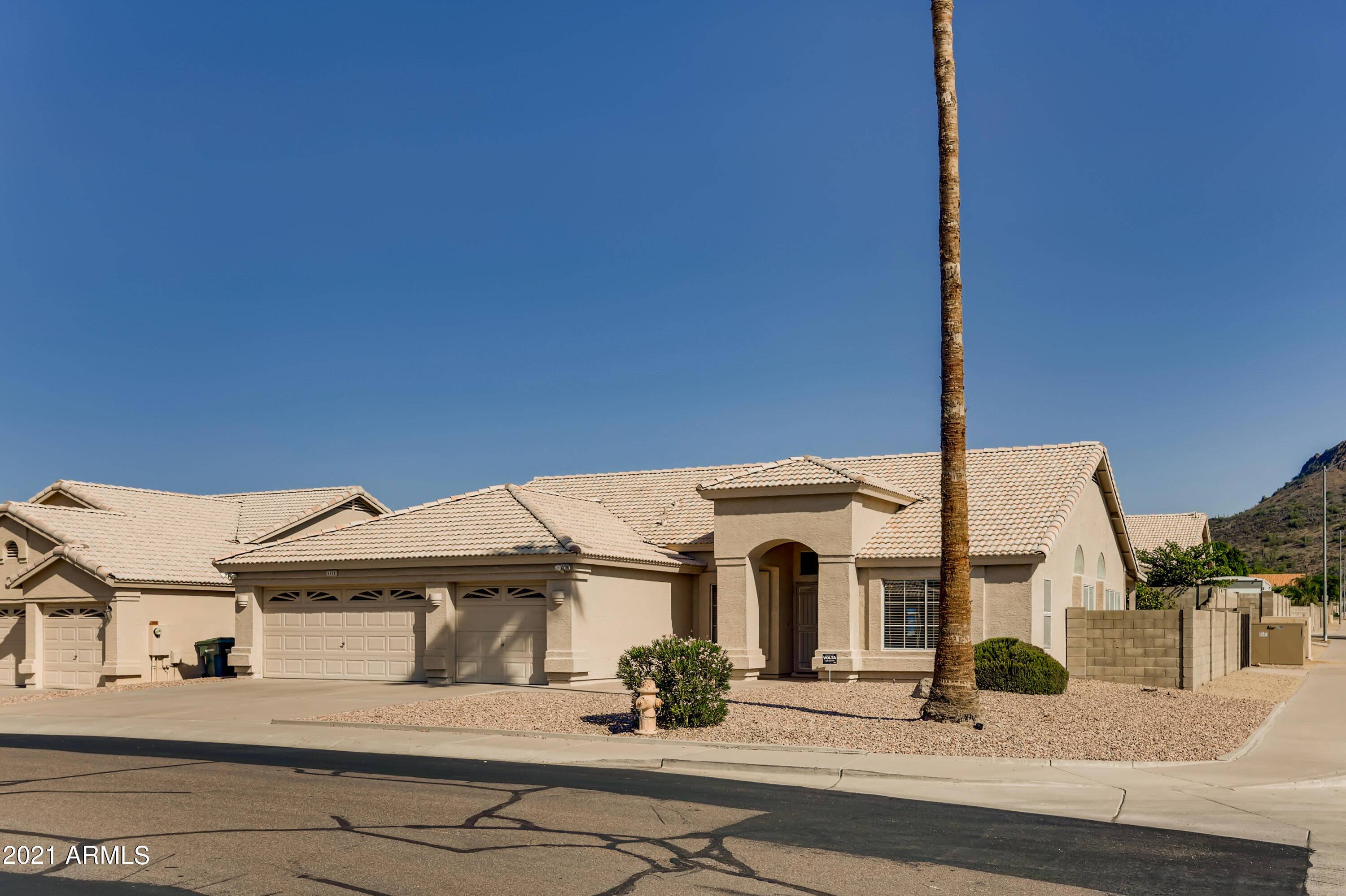 Glendale, AZ 85310,6102 W WHISPERING WIND Drive