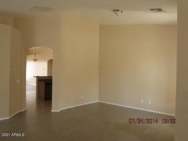 9414 W HEBER Road, Tolleson, AZ 85353