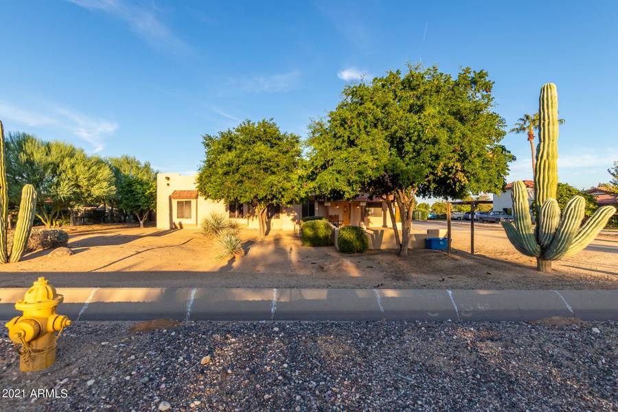 7327 N PERRYVILLE Road, Waddell, AZ 85355