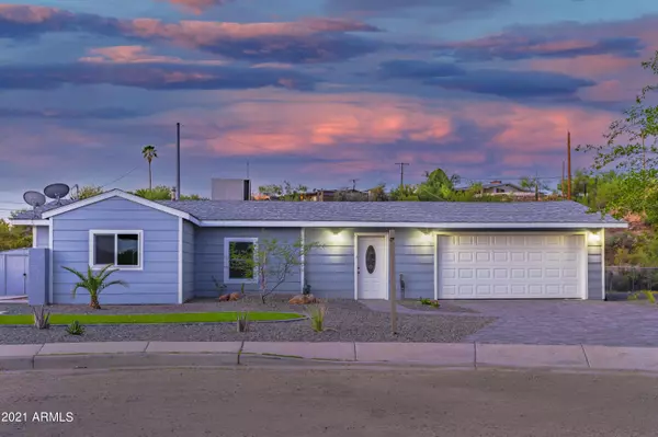 597 Whipple Court, Wickenburg, AZ 85390