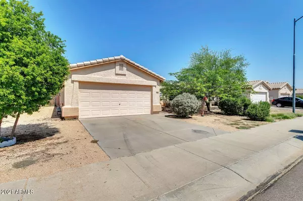 16280 W WOODLANDS Avenue, Goodyear, AZ 85338