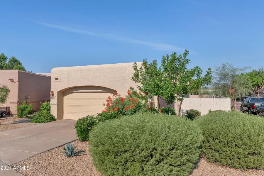 4523 E RENEE Drive, Phoenix, AZ 85050