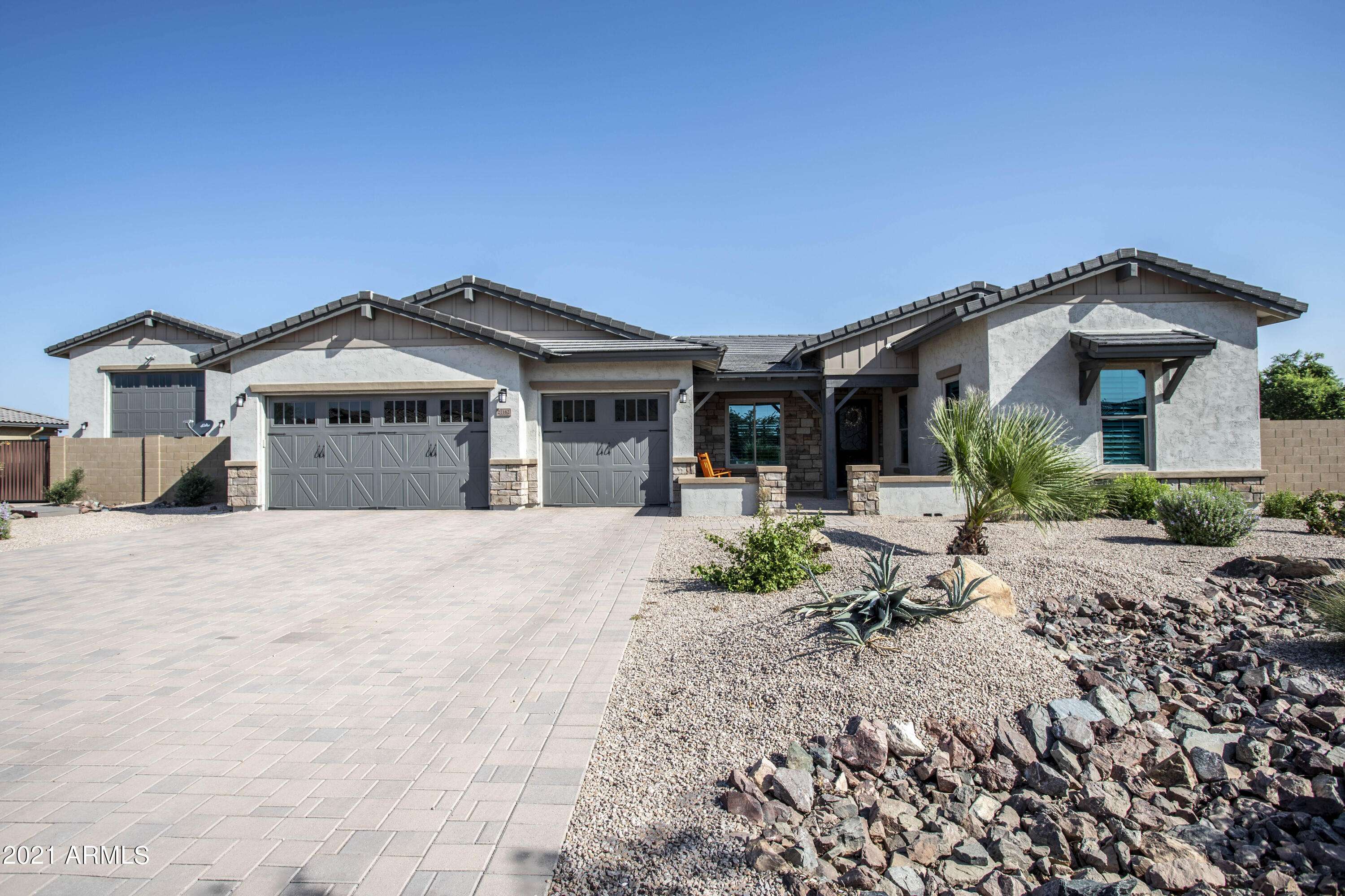 21162 E AQUARIUS Way, Queen Creek, AZ 85142