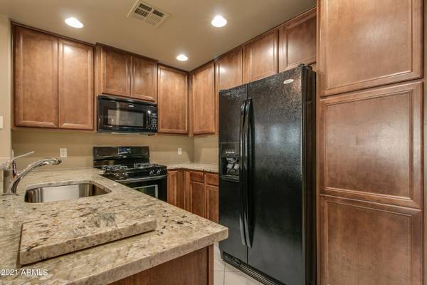 Phoenix, AZ 85054,5350 E DEER VALLEY Drive #4249