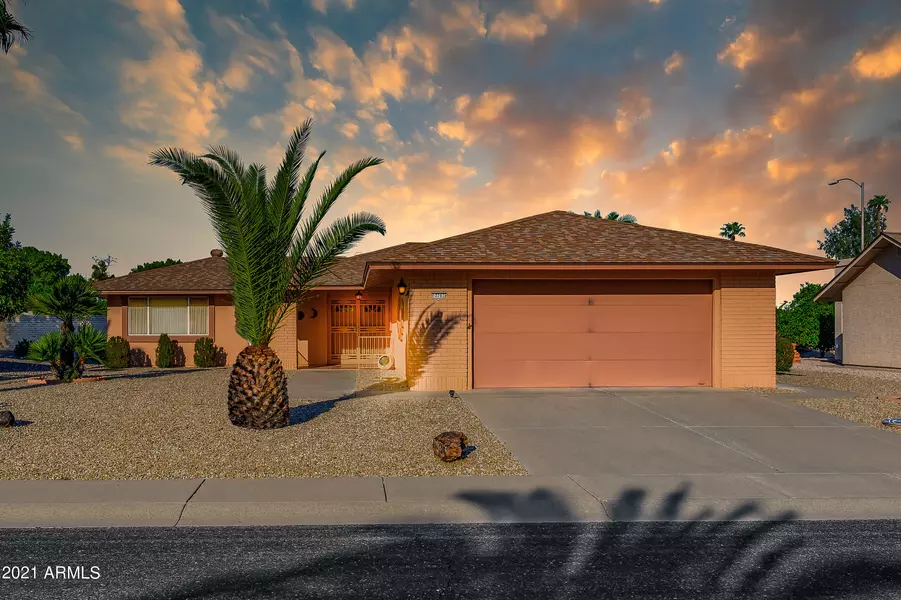 12702 W GABLE HILL Drive, Sun City West, AZ 85375