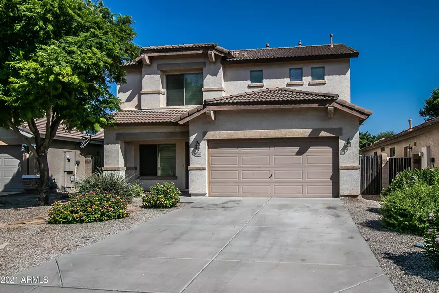 786 E BRADSTOCK Way E, San Tan Valley, AZ 85140