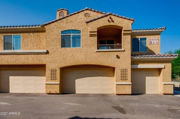 Chandler, AZ 85225,900 S CANAL Drive #235