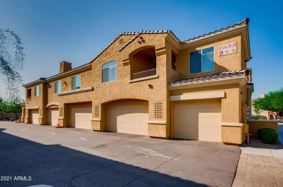 900 S CANAL Drive #235, Chandler, AZ 85225