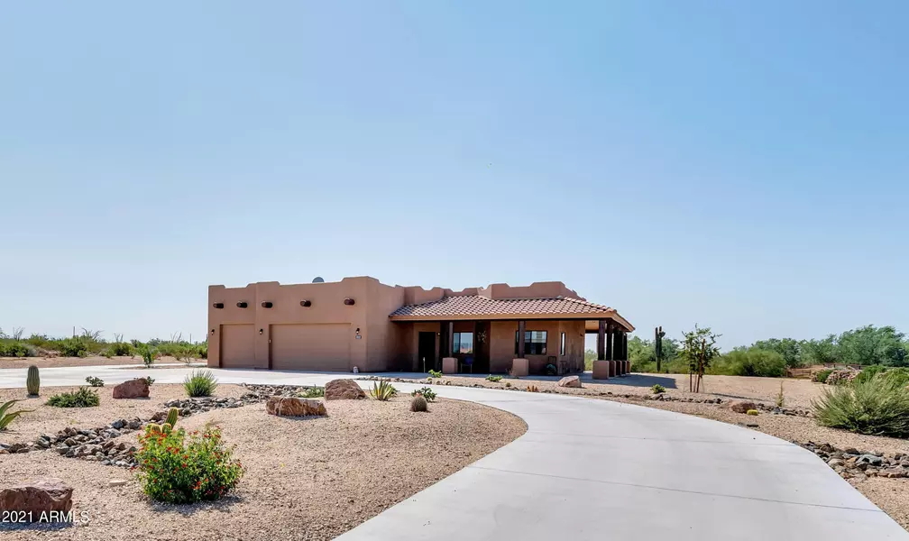 22643 E GROSBEAK Way, Florence, AZ 85132