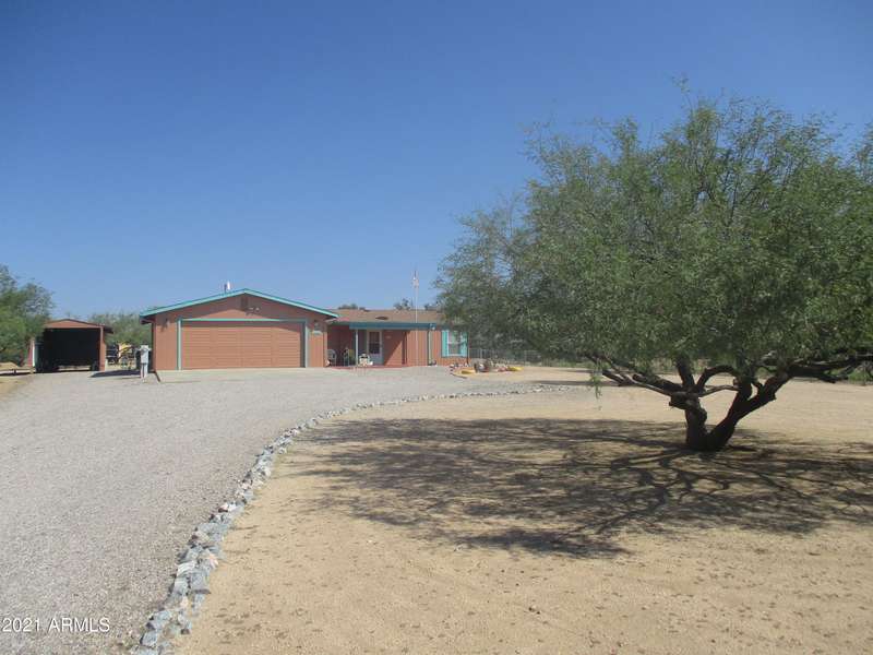 23300 W MULE DEER Lane, Congress, AZ 85332