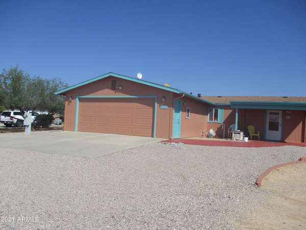 Congress, AZ 85332,23300 W MULE DEER Lane