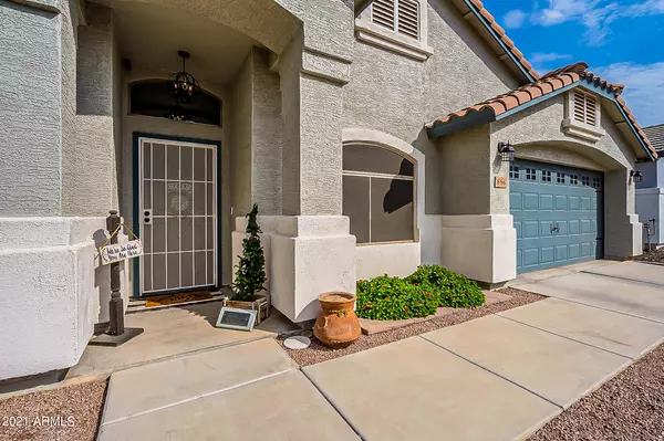 San Tan Valley, AZ 85140,896 E SHARI Street