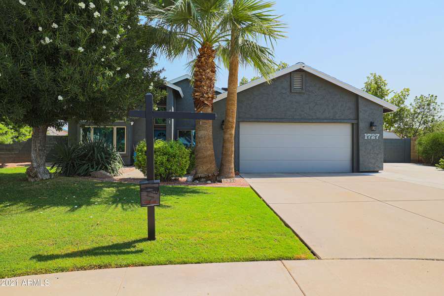 1727 W Alamo Court, Chandler, AZ 85224