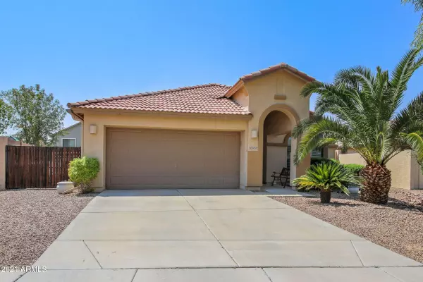 3859 E Cloudburst Drive, Gilbert, AZ 85297