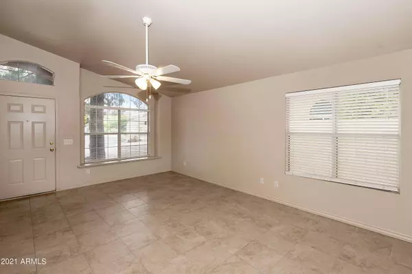 Mesa, AZ 85213,2560 N LINDSAY Road #3