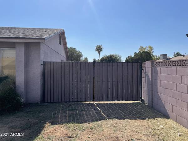 Mesa, AZ 85204,1230 S BRIAR --