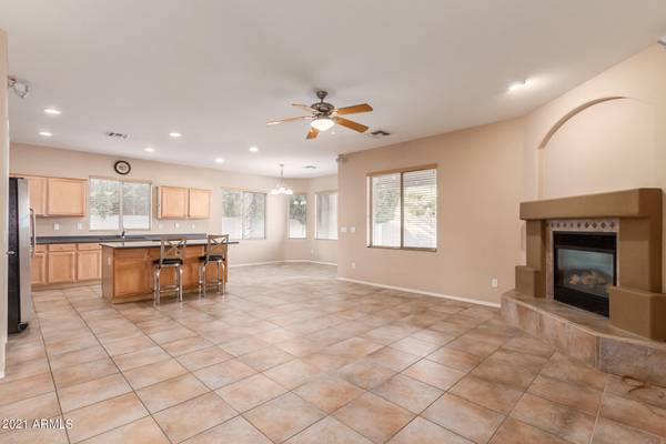 Gilbert, AZ 85296,981 E STOTTLER Court