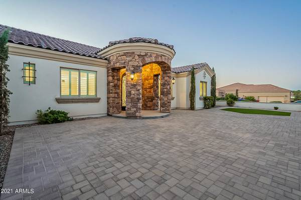 35594 N CREEKSIDE Lane, Queen Creek, AZ 85144
