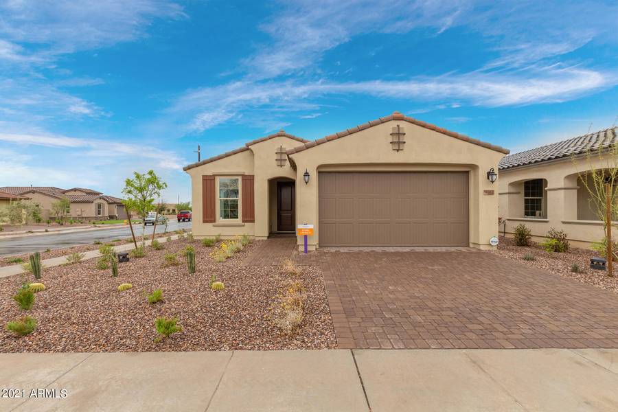 5562 S Archer --, Mesa, AZ 85212