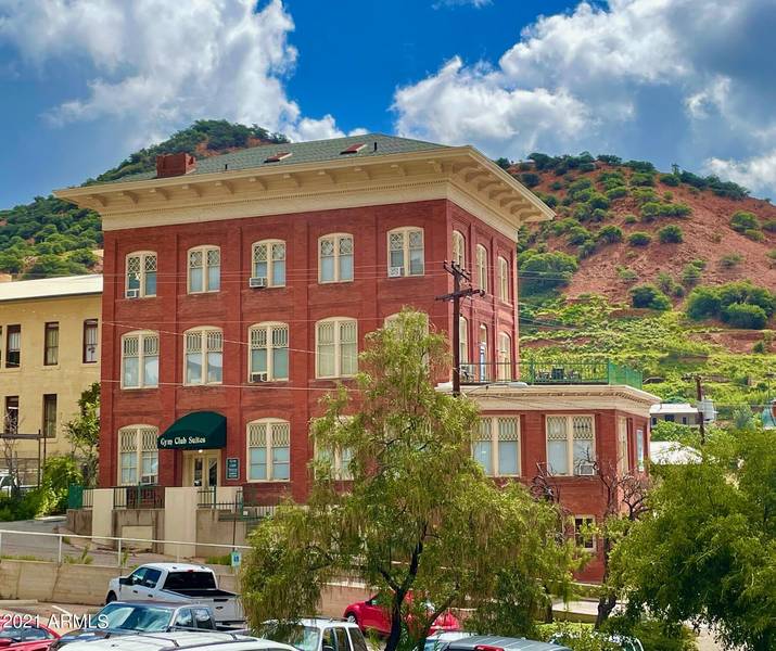 39 Howell Avenue, Bisbee, AZ 85603