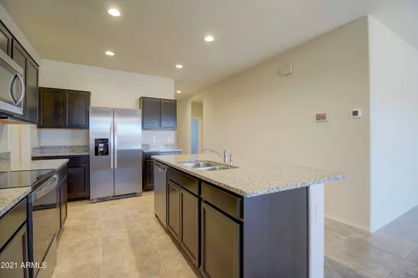 San Tan Valley, AZ 85143,28356 N CHALCOCITE Street