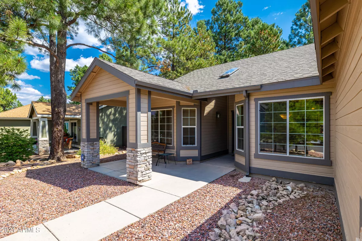 Flagstaff, AZ 86005,963 W WESTON Trail