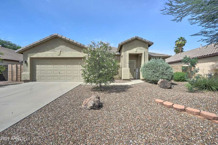 35396 N BELGIAN BLUE Court, San Tan Valley, AZ 85143