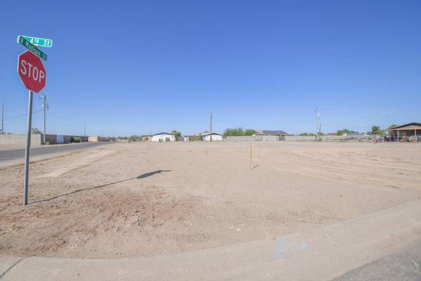 Eloy, AZ 85131,516 W 4TH Street #8