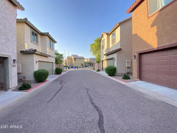 4733 W FREMONT Road, Laveen, AZ 85339