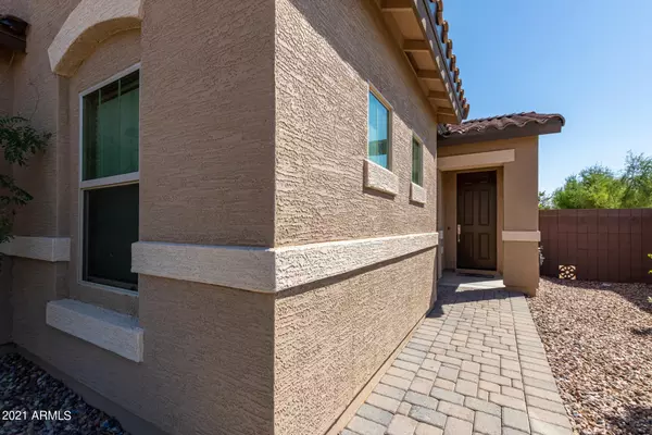 San Tan Valley, AZ 85140,945 W BANYAN Avenue