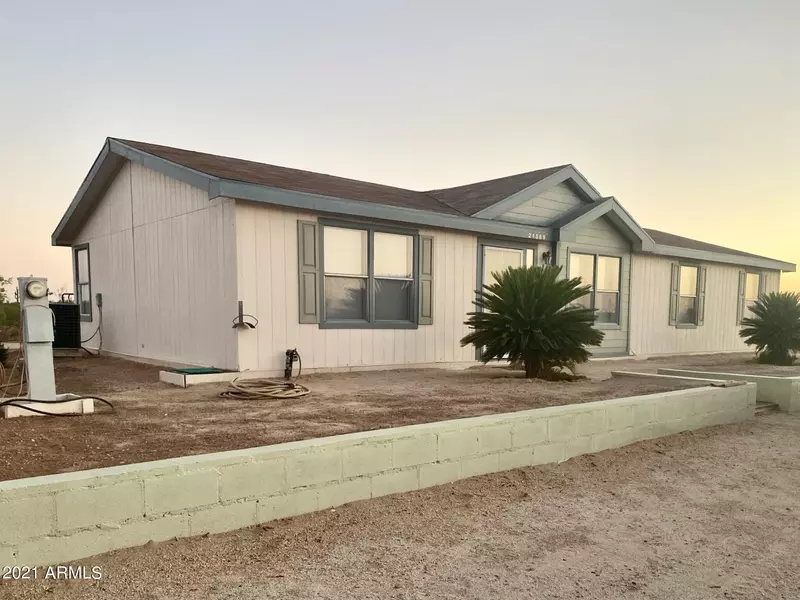 21589 E GARFIAS ESTATE Lane, Florence, AZ 85132