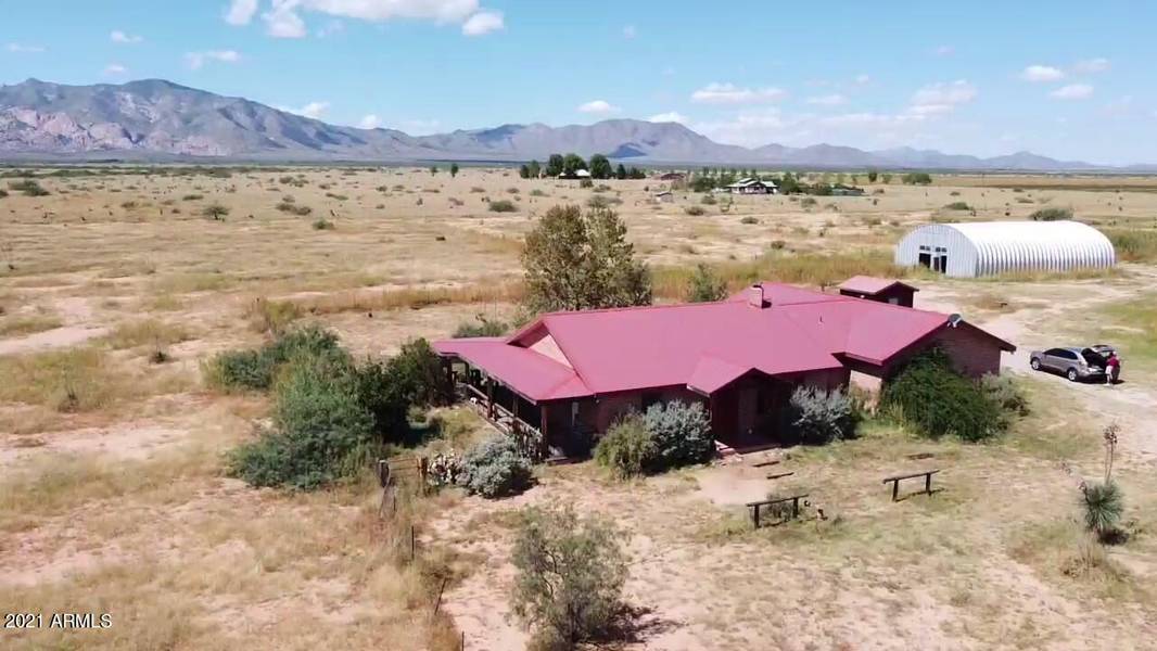 827 N CENTRAL Road, Pearce, AZ 85625