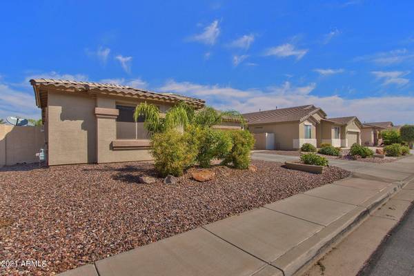 Chandler, AZ 85225,2084 E OAKLAND Street