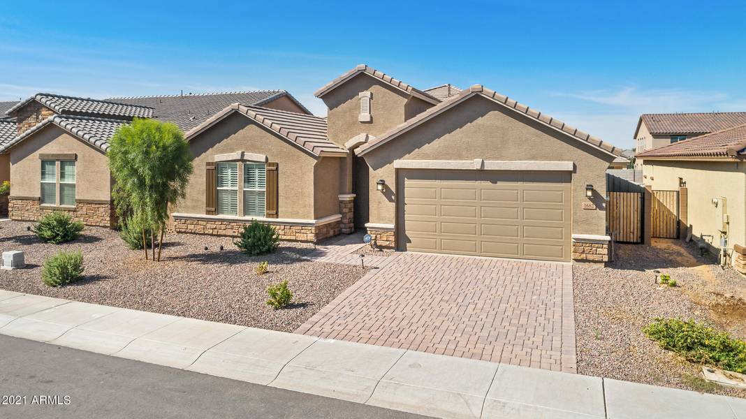 1682 W GORDON Street, San Tan Valley, AZ 85144