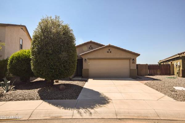 San Tan Valley, AZ 85140,4571 E LONGHORN Street