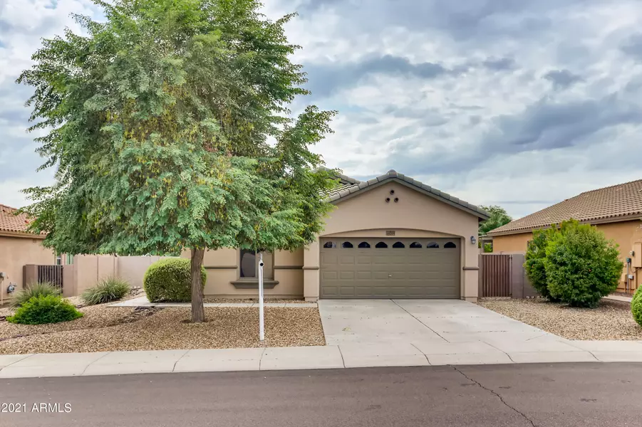 19205 W READE Avenue, Litchfield Park, AZ 85340