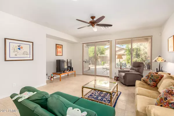 San Tan Valley, AZ 85143,268 W SADDLEBAG Lane