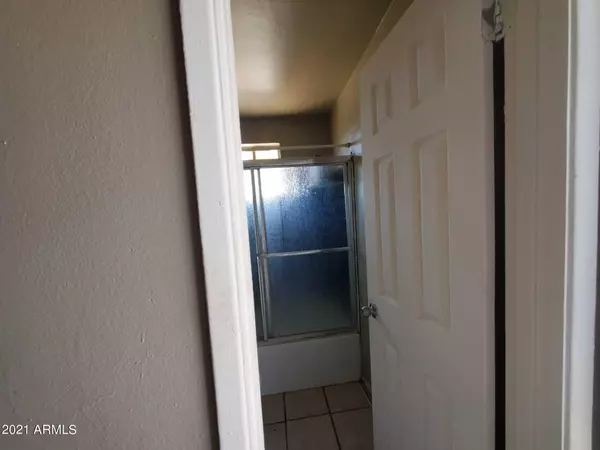 Phoenix, AZ 85009,2729 W MELVIN Street