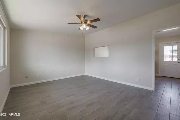 Chandler, AZ 85225,160 W GERONIMO Street