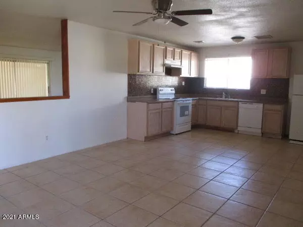 Glendale, AZ 85301,6335 W CAVALIER Drive