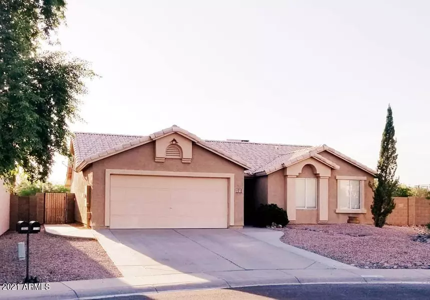 1918 S STARDUST Drive, Apache Junction, AZ 85120