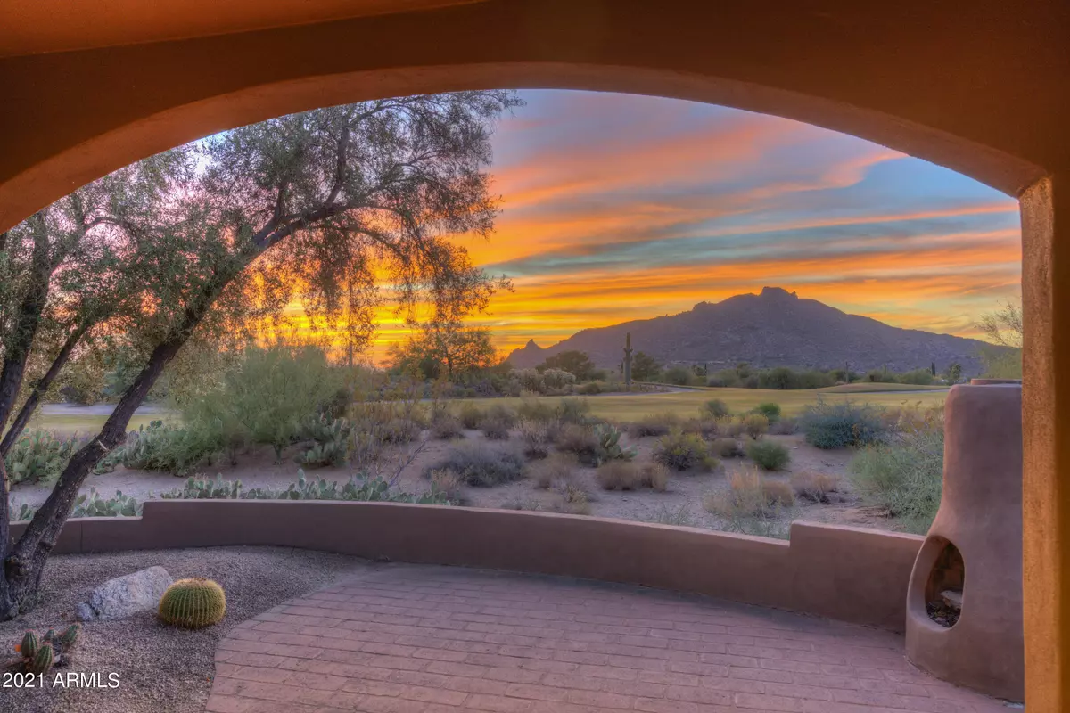 Carefree, AZ 85377,3028 N Ironwood Court