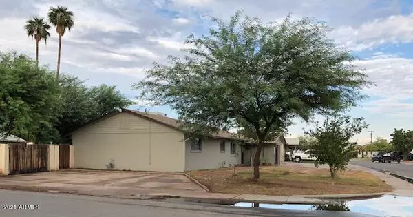 Phoenix, AZ 85033,7042 W MARIPOSA Street