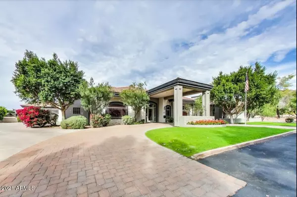 Phoenix, AZ 85018,0 E Arcadia assisted living ln