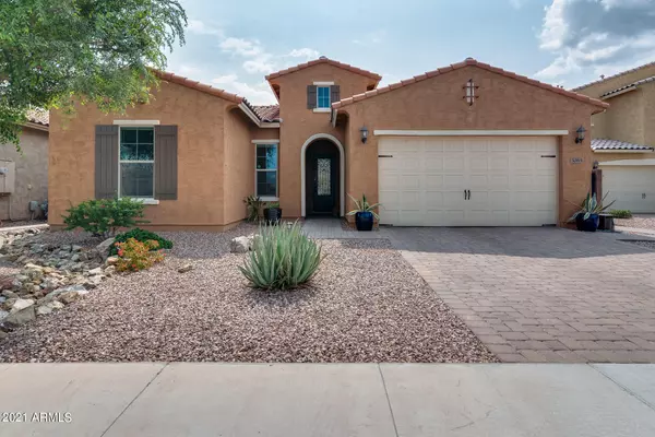 3065 E LOCUST Court, Chandler, AZ 85286