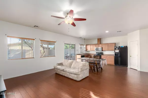 Peoria, AZ 85345,10733 N 70TH Avenue