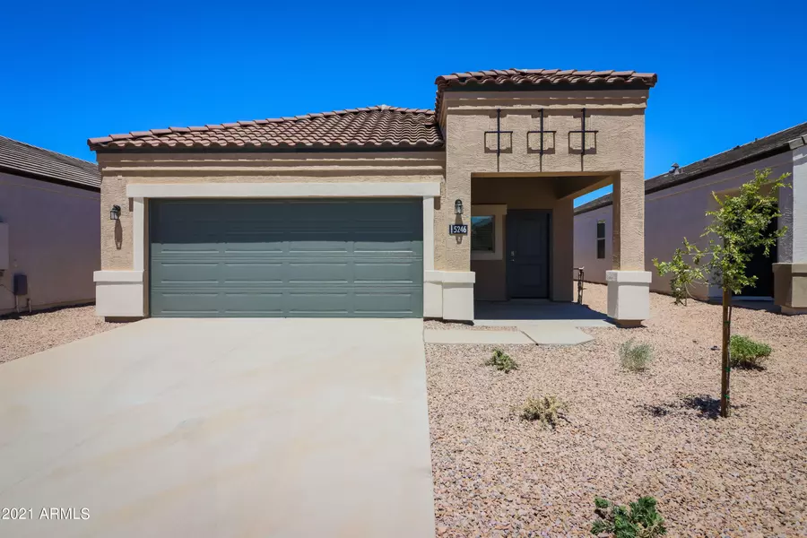 5246 E Iridium Way, San Tan Valley, AZ 85143