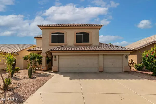 840 N MADRID Lane, Chandler, AZ 85226