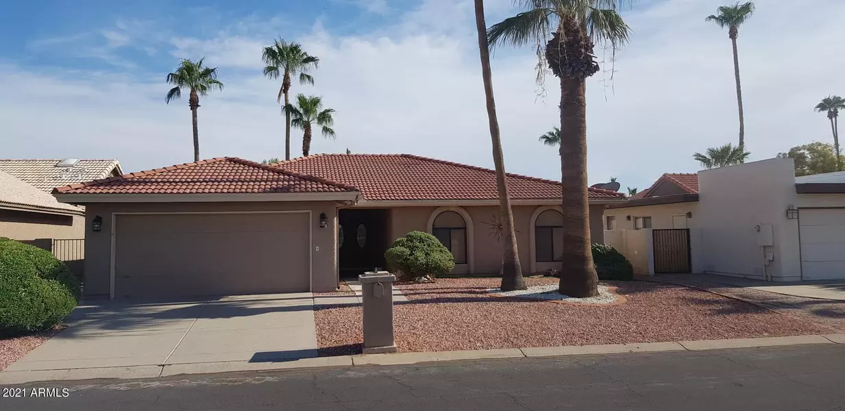 10831 E SUNNYDALE Drive, Sun Lakes, AZ 85248